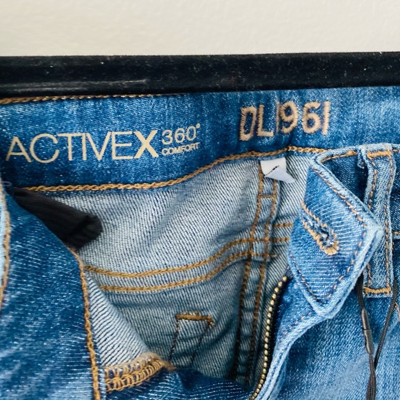 NWT DL 1961 kids stretch denim jeans, Premium Denim, size 4 - Picture 7 of 12